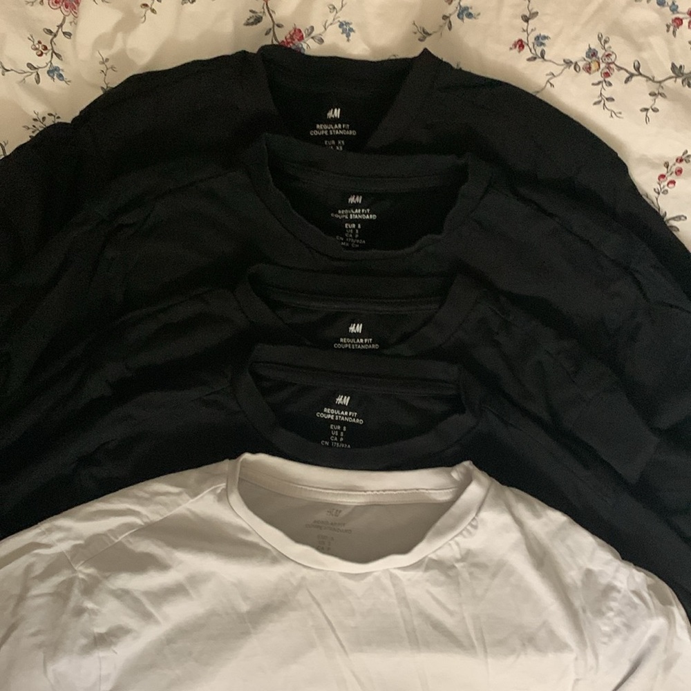 five H&M unisex tees